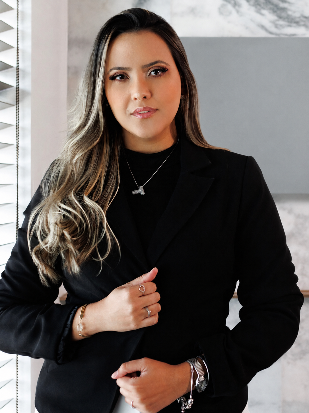 Thamara Reis — Advogada